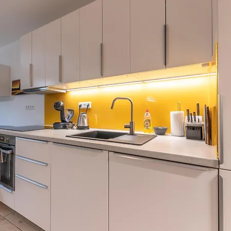 شقة Nfs - Narodny Futbalovy Stadion - *